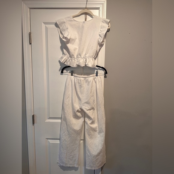 Two Piece White Set - Picture 3 of 4